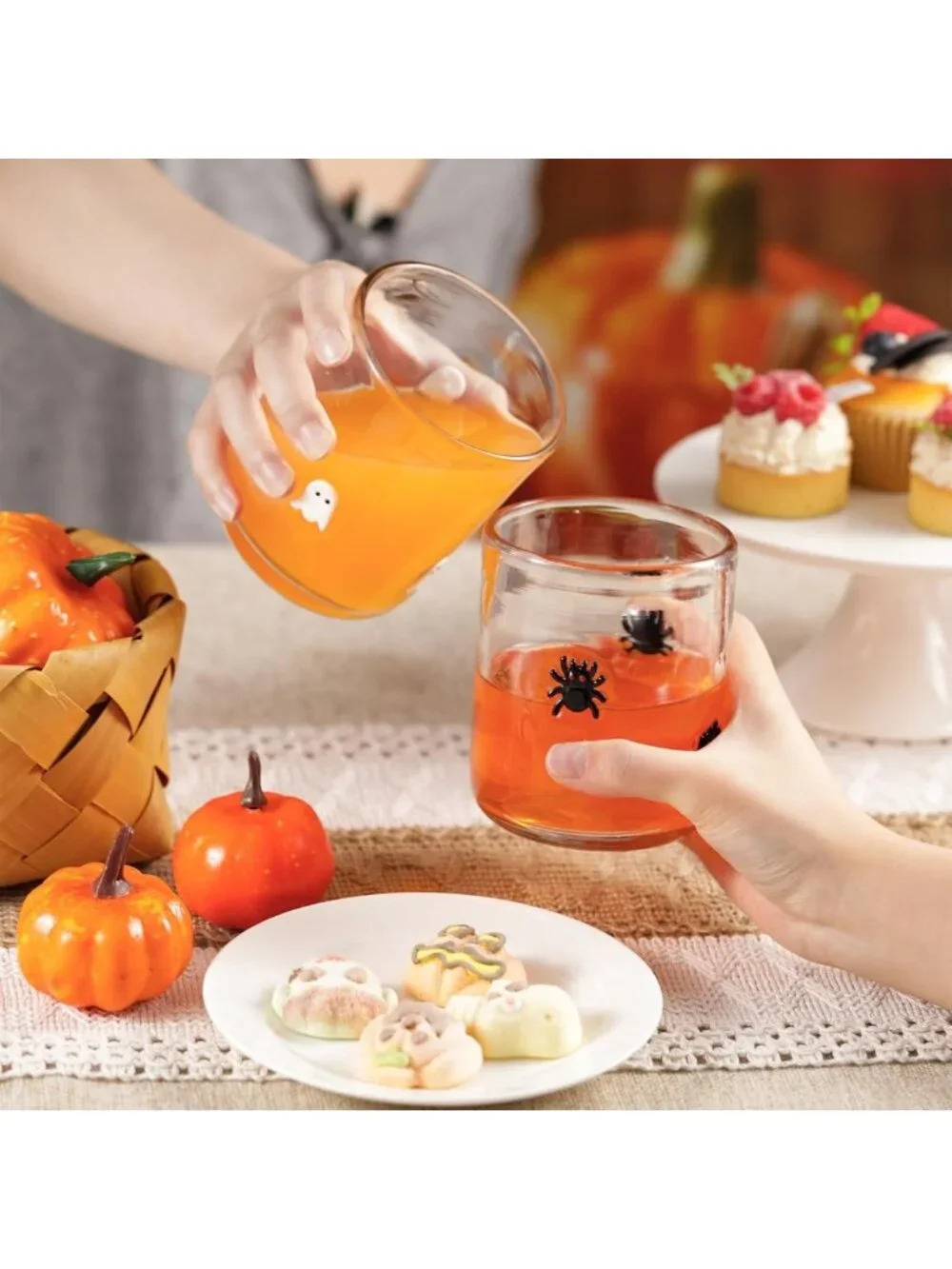 Halloween Icon Glass Cups Set - 4 Pcs, 16oz Pumpkin, Spider, Bat & Ghost Decor